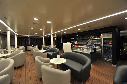 Business class Lounge