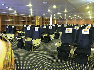 Minoan Lines - HighSpeed ferries : Knossos Palace,  Festos Palace < < VIP seats > >
